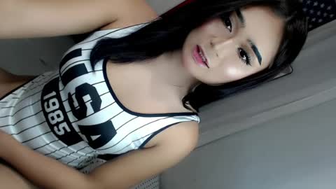 Snapshot of xchinita_kyanggx chatting on July 2026 06:39:02 PM kianna online show from July 2026 06:39:02 PM