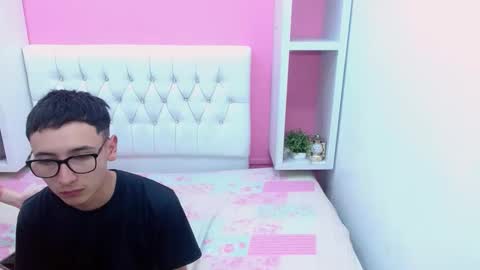 Snapshot of xcoupleplayxx chatting on April 2026 02:58:01 AM xcoupleplayxx online show from April 2026 02:58:01 AM