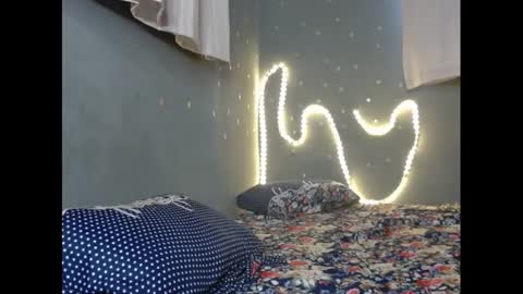 Snapshot of xcreamypussy chatting on February 2025 08:27:02 AM xcreamypussy online show from February 2025 08:27:02 AM