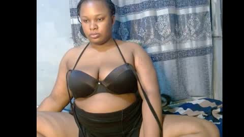 Snapshot of xcumxonxme chatting on December 2024 07:47:02 AM xcumxonxme online show from December 2024 07:47:02 AM