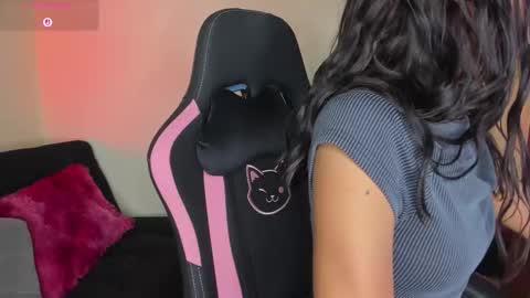 Kanae. online show from December 2025 11:54:01 PM