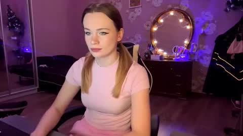 Xenia online show from March 2026 03:03:02 PM