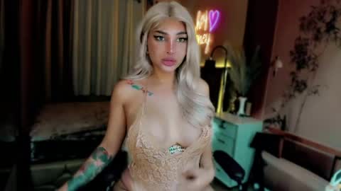 hey honey online show from June 2026 05:42:01 AM