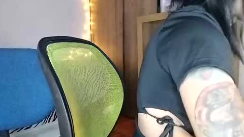 Snapshot of xialexbordeous chatting on December 2024 09:05:02 PM Samara online show from December 2024 09:05:02 PM