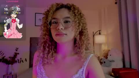 camila online show from December 2025 08:37:02 PM