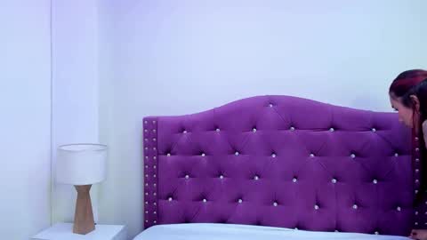 Xime  online show from November 2025 12:10:02 AM