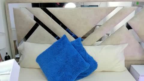 Xime  online show from January 2026 02:58:01 AM