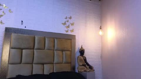 Snapshot of ximenawilliamss chatting on January 2026 10:24:01 PM ximena online show from January 2026 10:24:01 PM