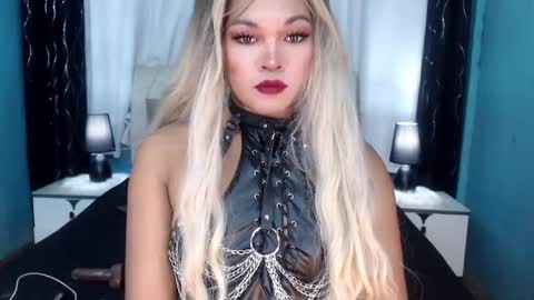 Snapshot of xnaughty_haileyx chatting on January 2025 09:24:01 AM Hailey online show from January 2025 09:24:01 AM