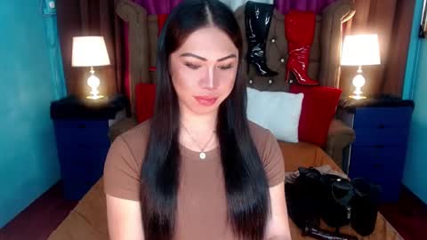 Snapshot of xnaughty_haileyx chatting on February 2025 12:02:02 PM Hailey online show from February 2025 12:02:02 PM
