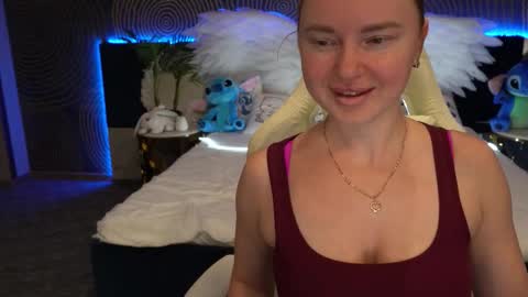 Snapshot of xo_monica chatting on October 2025 12:17:01 PM Monica online show from October 2025 12:17:01 PM