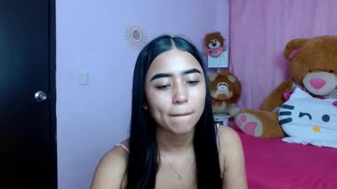 melany online show from November 2025 12:02:02 PM