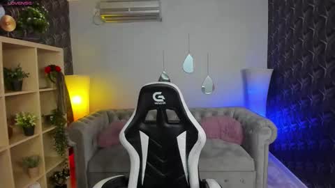 xpuka online show from January 2026 05:37:01 PM