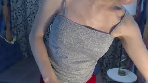 Snapshot of xqueenyasiandomcumx chatting on December 2024 02:29:02 AM address me as QUEEN NINA A Little Bit of ANGELIC FACE with a Wild Demonic Side online show from December 2024 02:29:02 AM