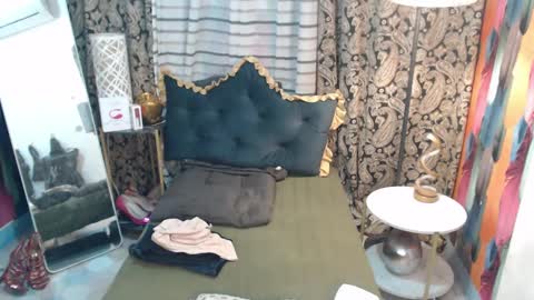 Snapshot of xqueenyasiandomcumx chatting on January 2025 02:03:01 AM address me as QUEEN NINA A Little Bit of ANGELIC FACE with a Wild Demonic Side online show from January 2025 02:03:01 AM