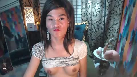 Snapshot of xqueenyasiandomcumx chatting on January 2025 06:02:01 AM address me as QUEEN NINA A Little Bit of ANGELIC FACE with a Wild Demonic Side online show from January 2025 06:02:01 AM