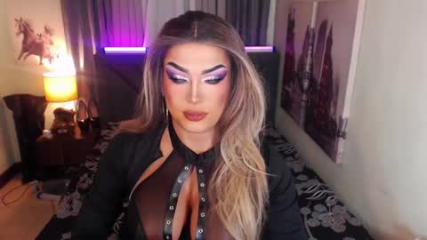 Cattaleya online show from February 2025 03:54:02 PM