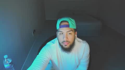 Snapshot of xthepiercedonex chatting on December 2025 04:39:01 AM ThePiercedOne online show from December 2025 04:39:01 AM