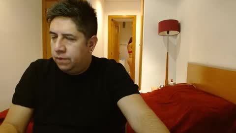 thiagoeva online show from February 2025 09:08:01 AM