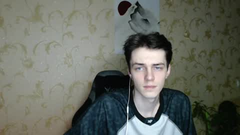 Snapshot of xtraqqq chatting on May 2026 08:37:02 PM traqqq online show from May 2026 08:37:02 PM