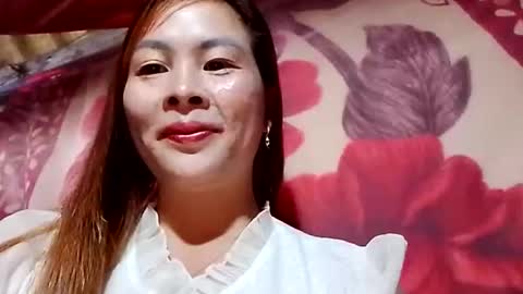 xuxulove00 online show from December 2025 01:35:01 AM