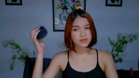 Snapshot of xxfiona chatting on April 2026 07:36:01 AM Fiona online show from April 2026 07:36:01 AM