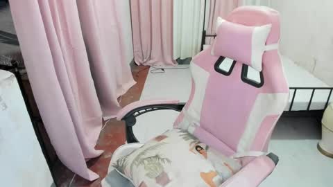 Snapshot of xxjasminfoxxx chatting on February 2025 10:05:02 AM xxjasminfoxxx online show from February 2025 10:05:02 AM