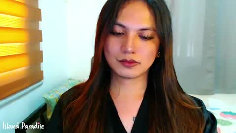 Snapshot of xxjulielovesyouxx chatting on May 2026 06:32:01 AM July online show from May 2026 06:32:01 AM