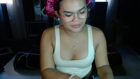 Snapshot of xxkylie_smithxx chatting on April 2026 09:13:01 AM Kylie Smith online show from April 2026 09:13:01 AM