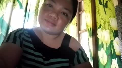 xxloriexx_me online show from June 2026 11:42:01 PM