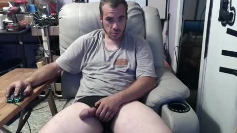 xxScubaStevexx online show from October 2025 09:25:01 PM