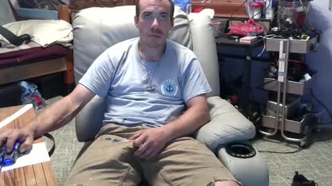xxScubaStevexx online show from October 2025 09:15:01 PM