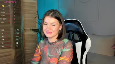 Vi online show from December 2024 04:03:02 AM