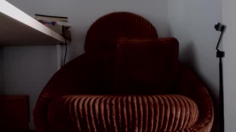 Snapshot of xxxbellalola chatting on February 2025 04:48:02 PM Lola online show from February 2025 04:48:02 PM