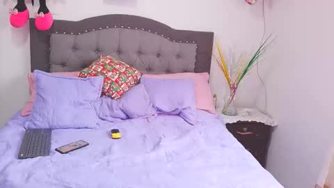 Gabriela and Diego online show from January 2026 09:18:01 PM