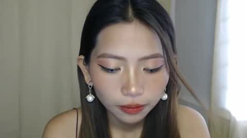 inday pinay online show from November 2025 04:45:02 AM