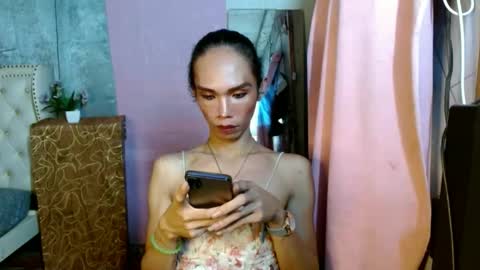 Snapshot of xxxfuckgirlyumsxxx chatting on December 2024 08:39:02 PM Your Princess Yums online show from December 2024 08:39:02 PM