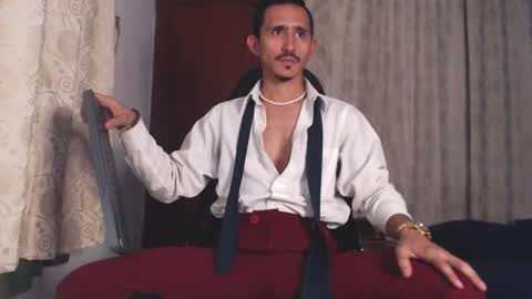 Kev online show from October 2025 07:43:01 PM