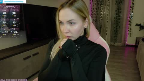 Snapshot of xxxhoneyxx chatting on November 2025 11:49:02 PM Onlyfanz online show from November 2025 11:49:02 PM