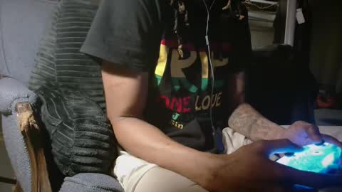 xxxjrstrokesxxx online show from February 2026 12:38:01 AM