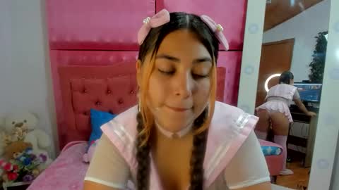 Snapshot of xxxsarita_cute chatting on May 2026 01:56:01 AM Sara online show from May 2026 01:56:01 AM