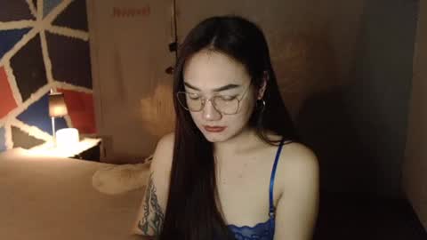 Melissa online show from February 2025 09:13:02 AM