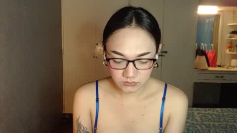 Melissa online show from December 2025 12:07:02 AM