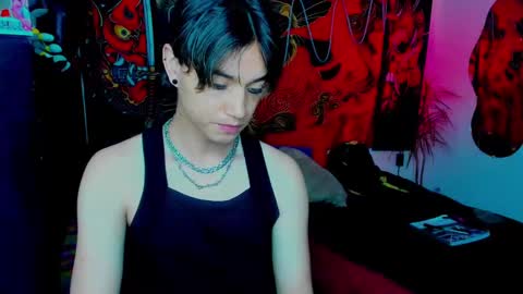 xzerox_ online show from October 2025 07:03:02 PM