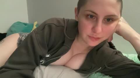 Snapshot of y0uvebeenjinxed chatting on October 2025 06:21:02 AM Jinx online show from October 2025 06:21:02 AM