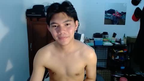 Snapshot of yamati21 chatting on November 2025 05:50:02 AM Eian online show from November 2025 05:50:02 AM