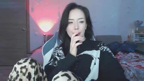 Yami online show from January 2025 10:34:01 PM