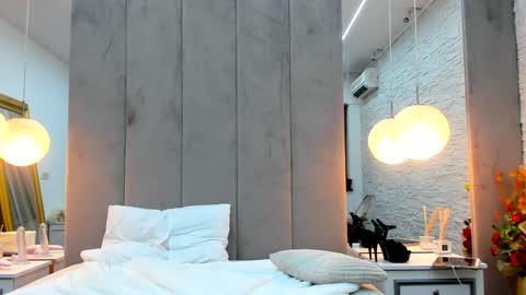 Snapshot of yana_miana chatting on December 2024 12:32:02 AM Yana online show from December 2024 12:32:02 AM