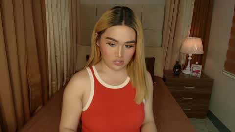 Snapshot of yanny_xoxo chatting on February 2025 01:23:02 AM Allisonn online show from February 2025 01:23:02 AM