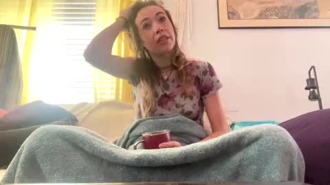 yanyanpixie online show from November 2025 04:45:02 PM